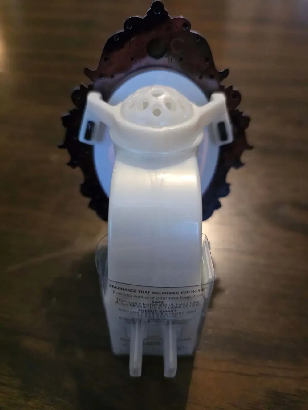 Bath & Body Works Halloween BOO Skull Frame Wallflower Plug-In